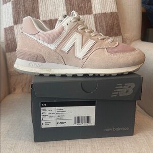 New Balance Blush and Cream Sneakers 574